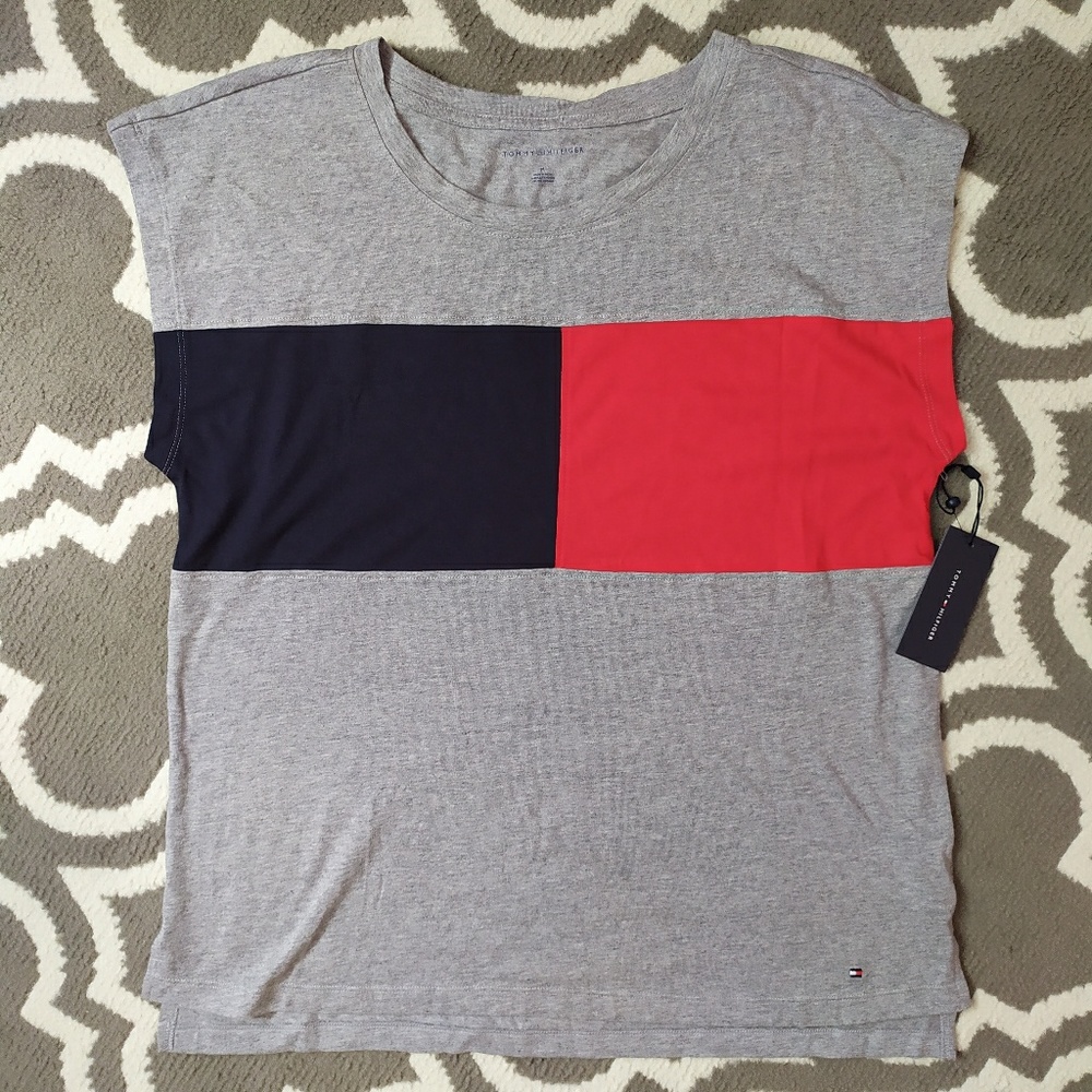 Tommy Hilfiger Top NWT